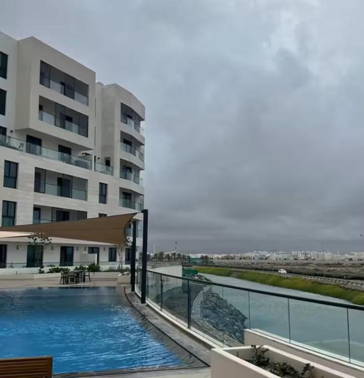 Beachfront 2bhk At Al Mouj अपार्टमेंट
